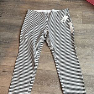 NWT Striped Skinny Ankle Stretch Pant 18